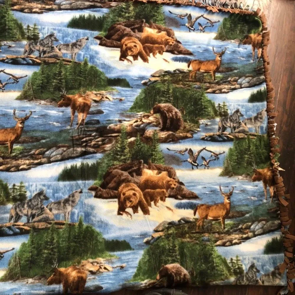 Vintage Handmade Quilt Blanket Nature Forest Moose Bear Wolf Birds Wilderness